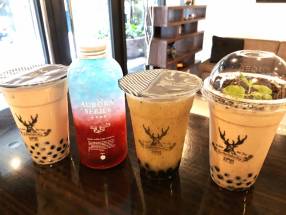 タピオカミルクティー ジ・アレイ・ルージャオシャン