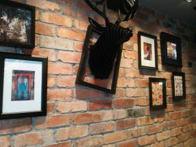 店内壁面2　ジ・アレイ・ルージャオシャン