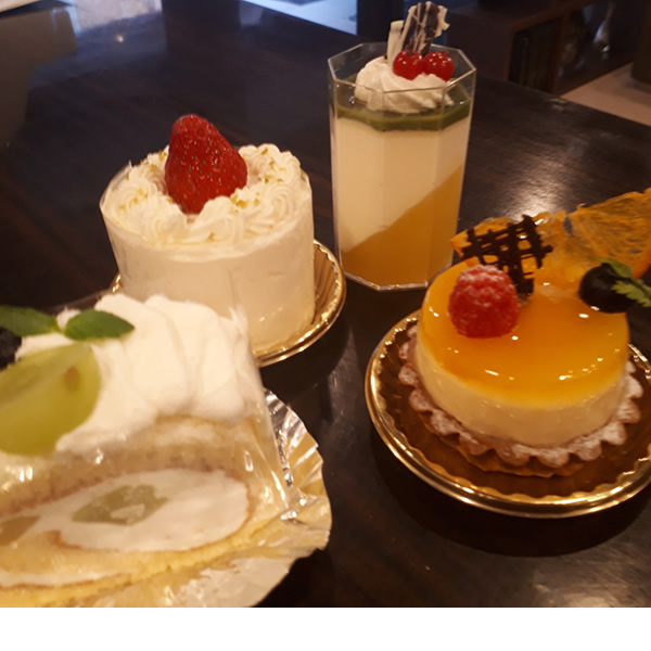 ランチにケーキ♡山手調理製菓専門学校